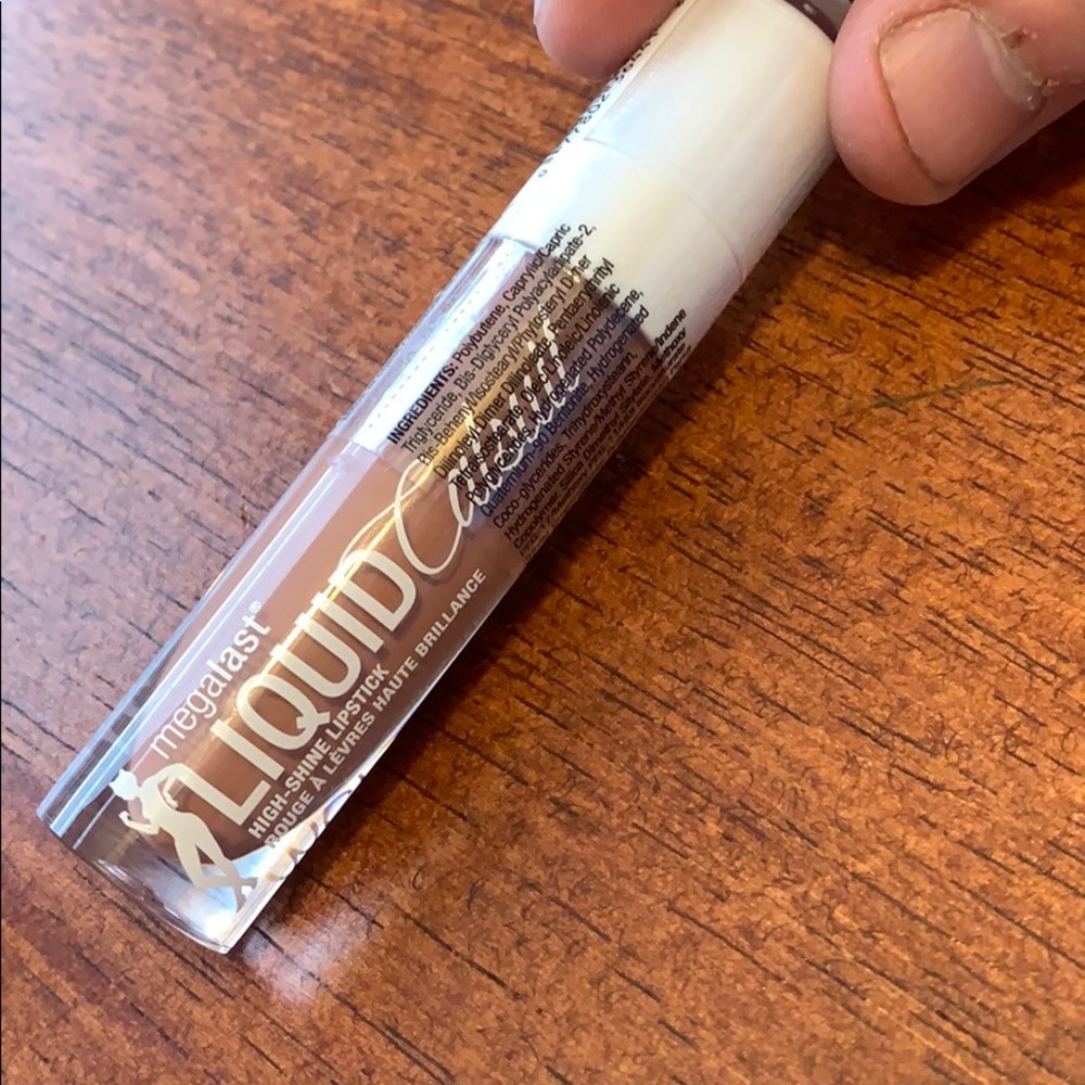 Wet and wild high shine lipstick mega last
